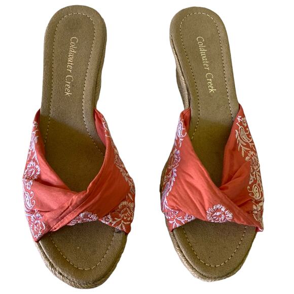 Coldwater Creek Embroidered Bandana Espadrille 8.5 NWOB - Picture 3 of 9